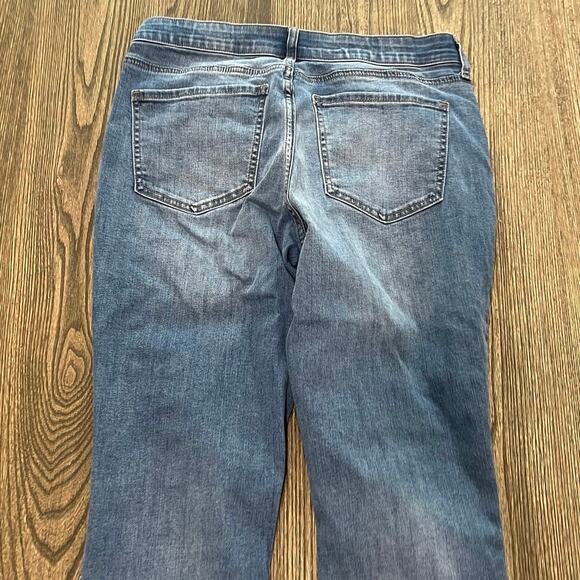 Wonderly Womens Mid-Rise Skinny Jeans Whiskering Denim Medium Wash Blue Size 8R - Picture 6 of 11